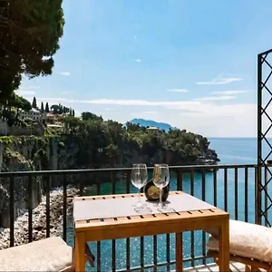 A Picco Sul Mare Con Piscina Regina Appartement